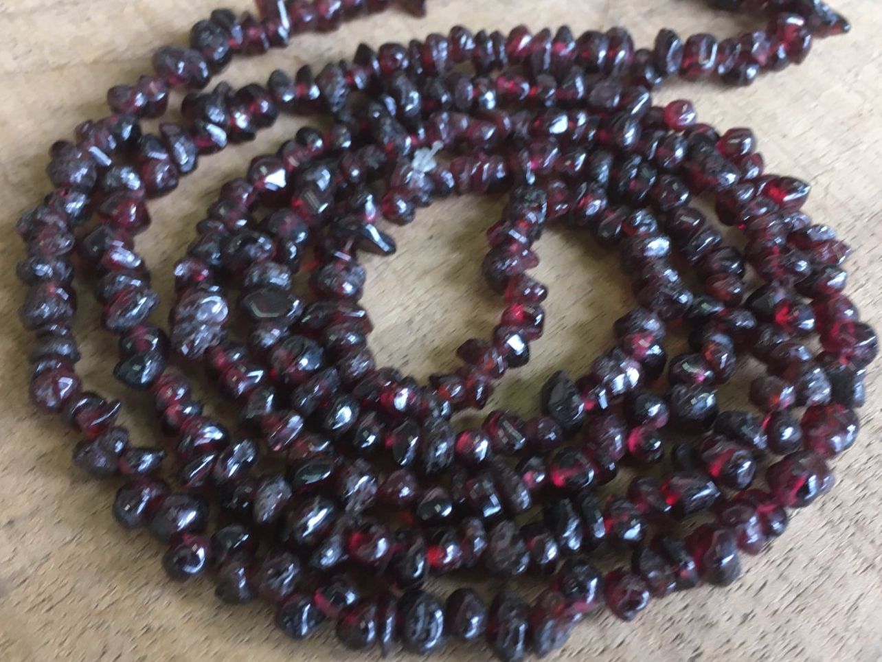 Catenine: GRANAT  SPLITTER  HALSKETTE 90cm – Nuovo e nell'imballaggio originale da Aesch ZH venduto da LiquidAktion