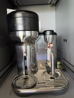 Nespresso Creatista Silber Schwarz matt – Top Zustand