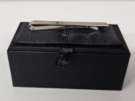 Krawattennadel neu und in Box verpackt
