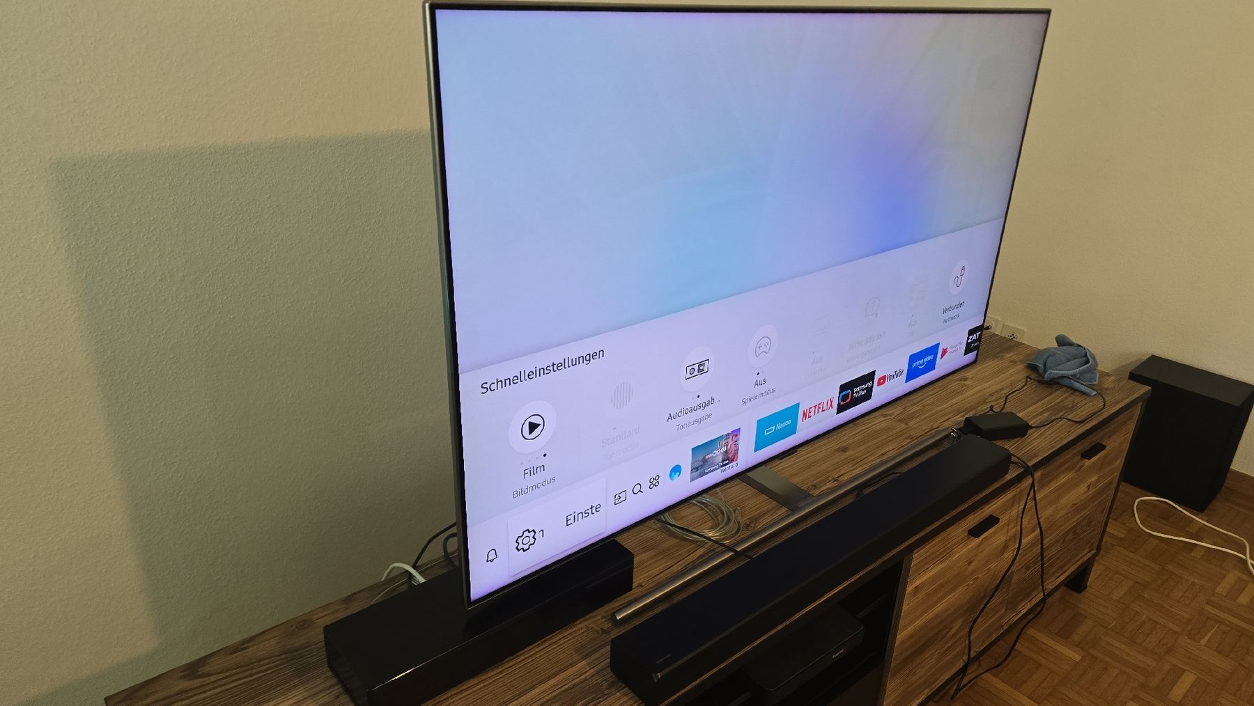 Samsung Televisori: SAMSUNG TV 55" QLED 4K UHD – Usato da Wädenswil venduto da Carlos.R. 2