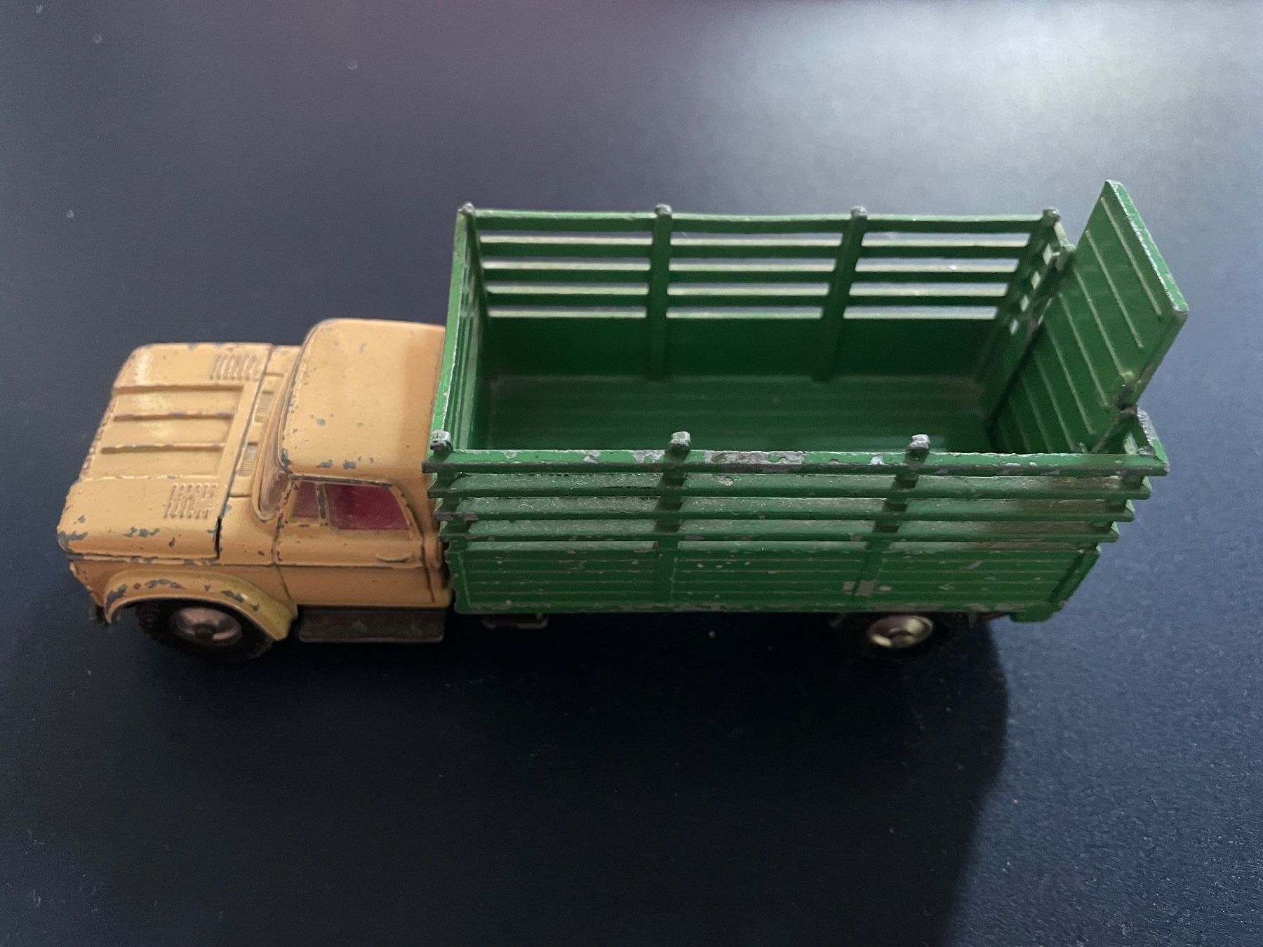 Corgi Toys Modellini d'auto: Corgi Toys Kew Fargo Dodge Oldtimer – Usato da Volketswil venduto da rubin74