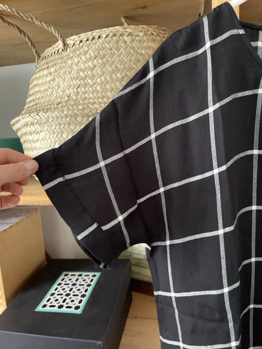 Camicette: Sommerliche Bluse von More&More, Grösse 38, Schwarz – Usato da Basel venduto da Jul17 1