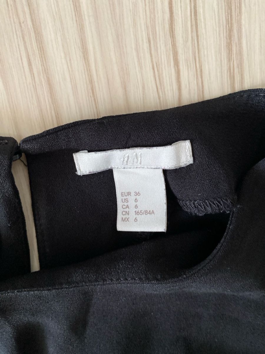 H&M Robes: Kleid Gr.36 – D'occasion à Strengelbach par Bycy 1