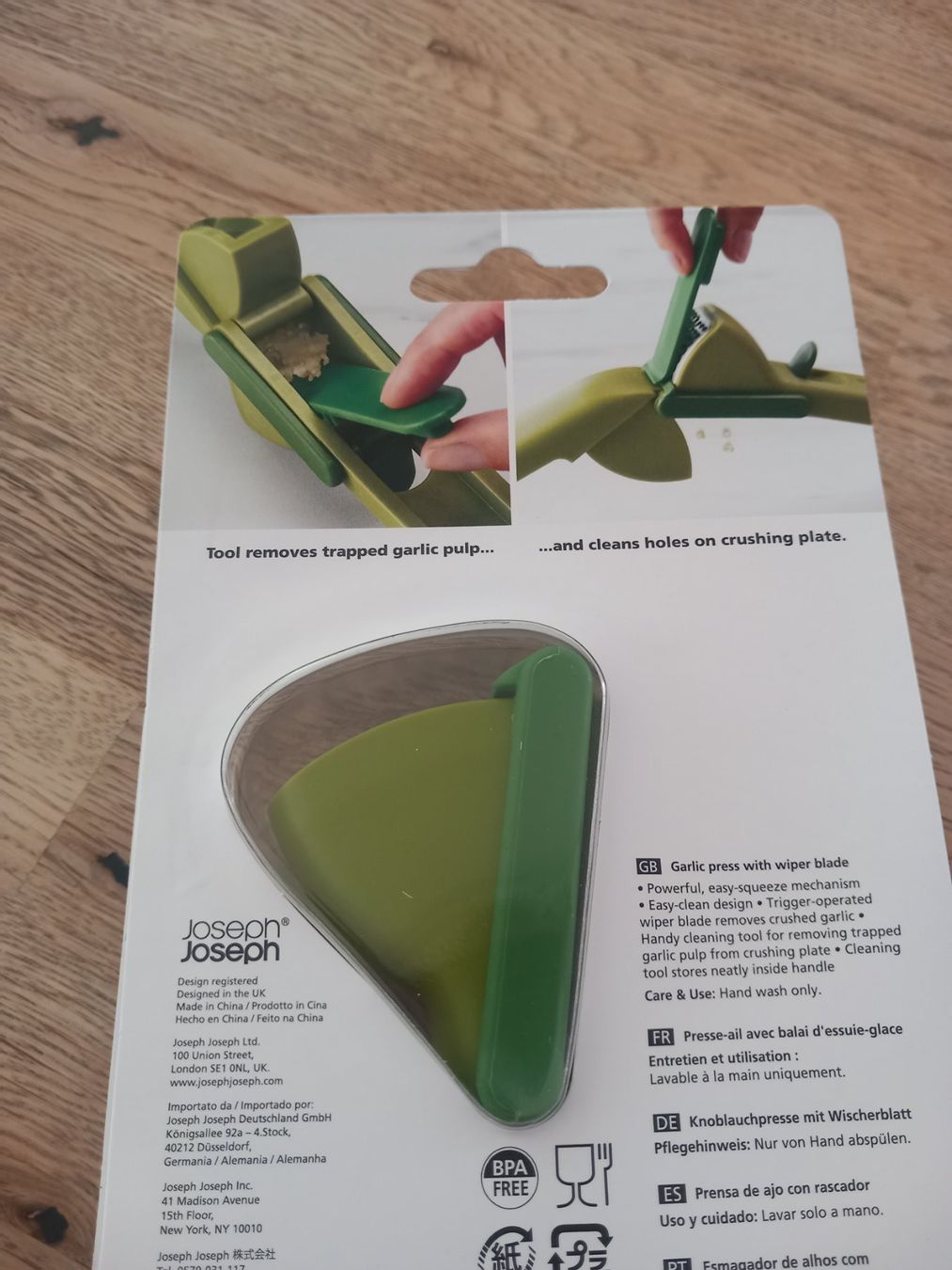 Elettrodomestici da cucina: Knoblauchpresse mit Reinigungstool – Nuovo e nell'imballaggio originale da Thun venduto da Beas-Allerlei 1