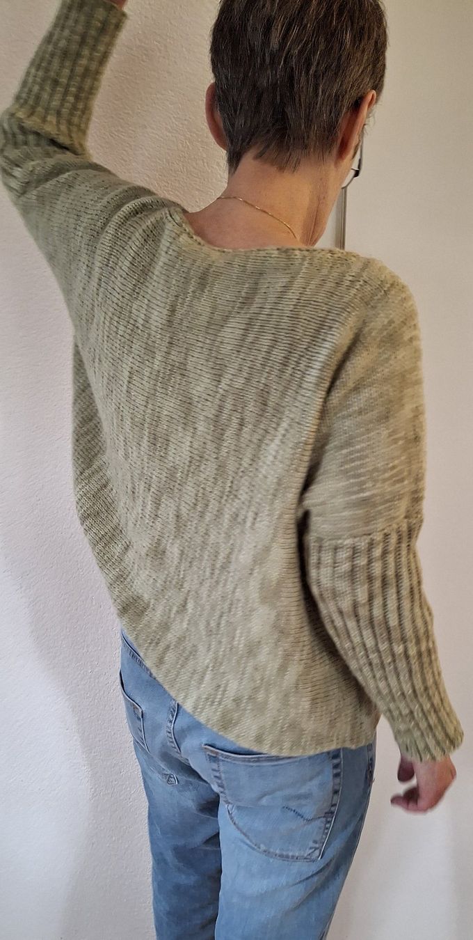 Maglioni & Felpe: Pulli Sweater "Green Dream" handgestrickt    NEU – Nuovo (secondo la descrizione) da Langenthal venduto da Handstrick