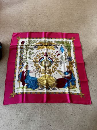Hermès Foulard Carre seide 1789 liberte egalite in original 