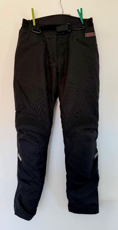 BELO Damen Motorradhose Schwarz mit CE-Protektoren – Gr. DS