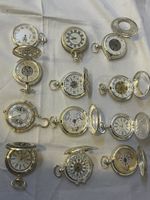 Lot de montres de poche modernes état de neuf 