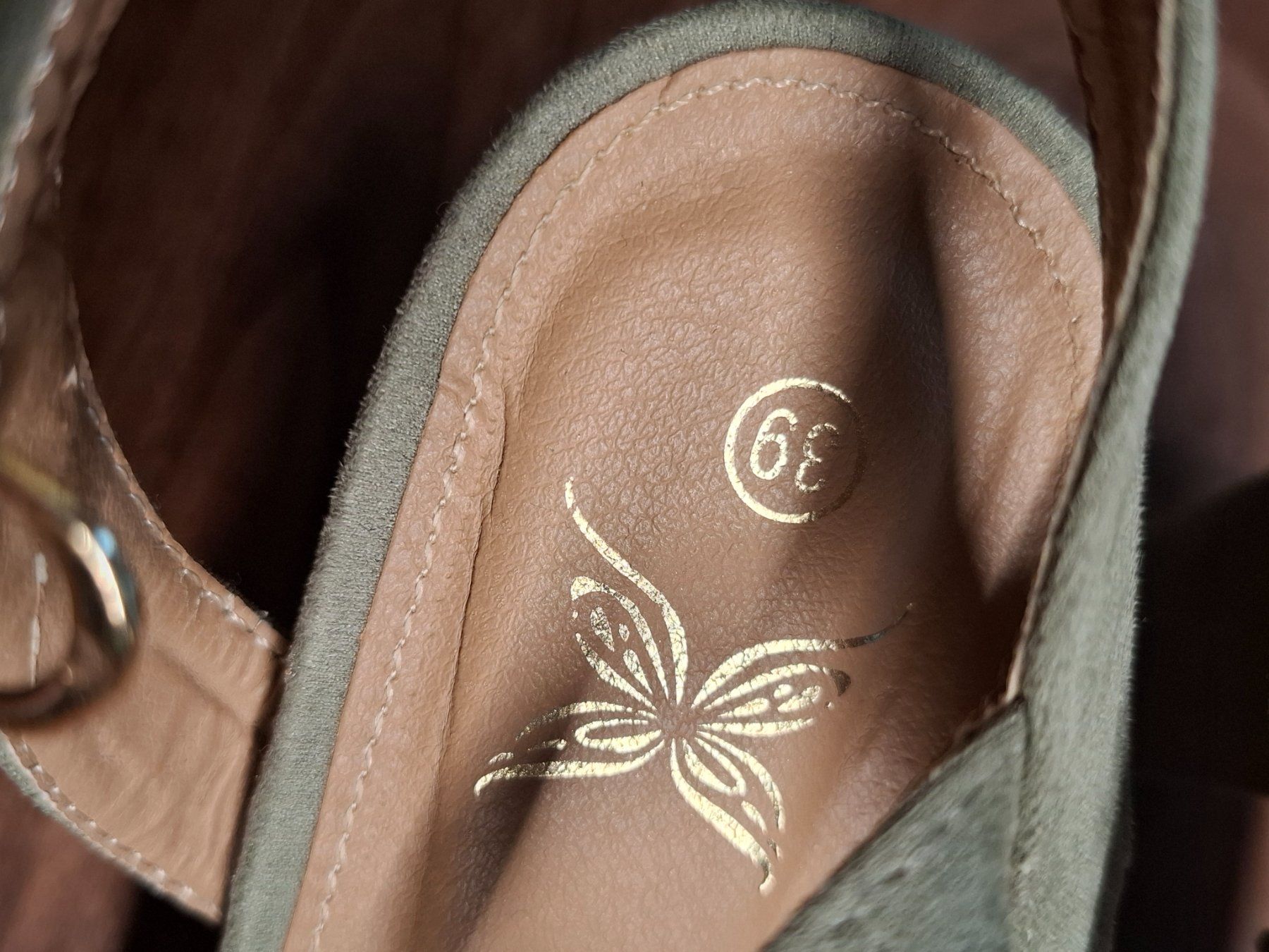 Damenschuhe: Sandale Damen – Gebraucht aus Aarwangen von chepetto74 4