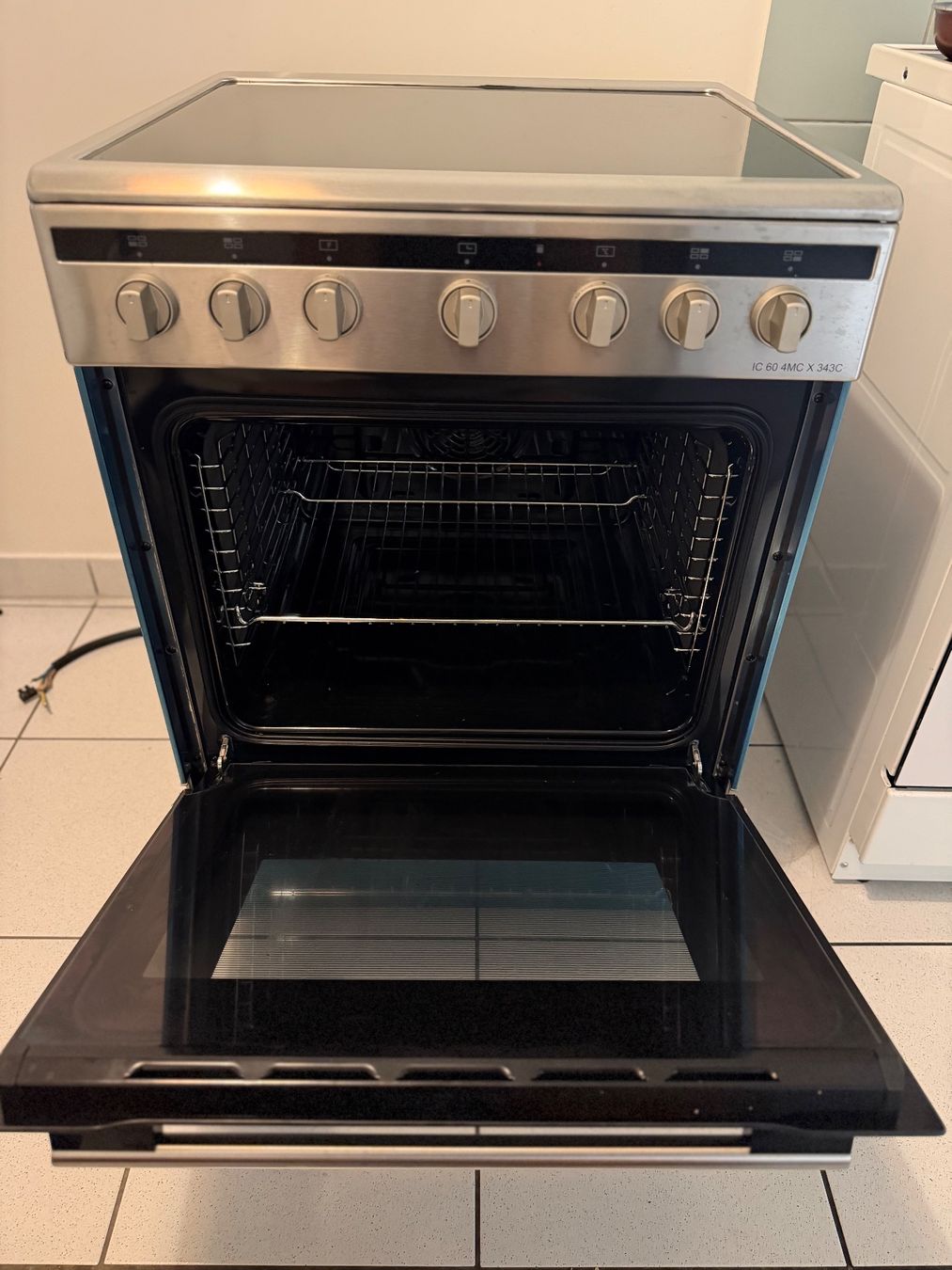 Cucine: Cuisinière plaques à induction - Valberg – Nuovo (secondo la descrizione) da Carouge GE venduto da 1le_8ctc 1