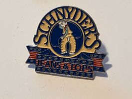 1 Pin Schnyder's Jeans & Tops