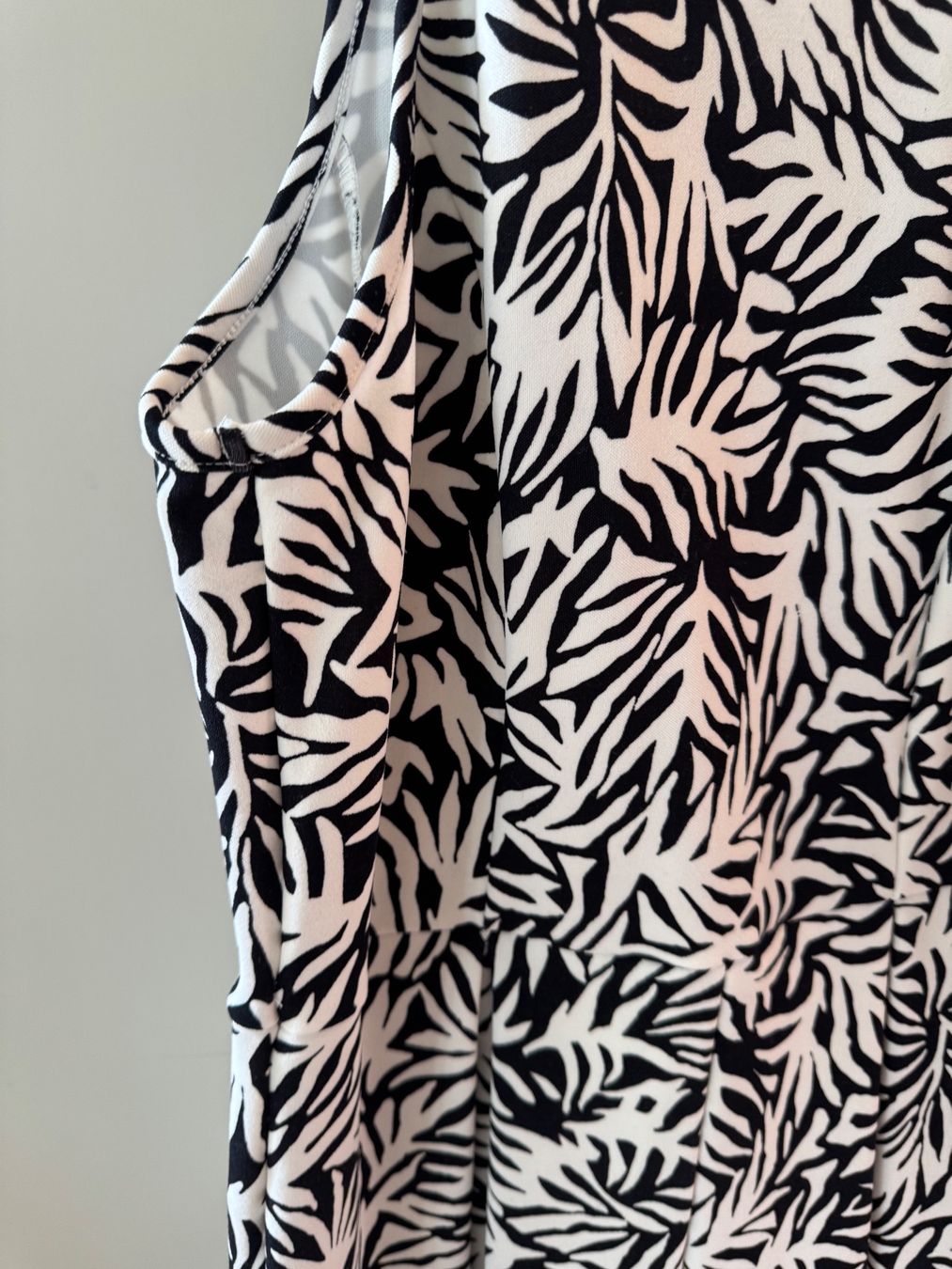 Topshop Tute: Gemusterter Topshop-Jumpsuit, Grösse 38 – Usato da Zürich venduto da rahelitas 2