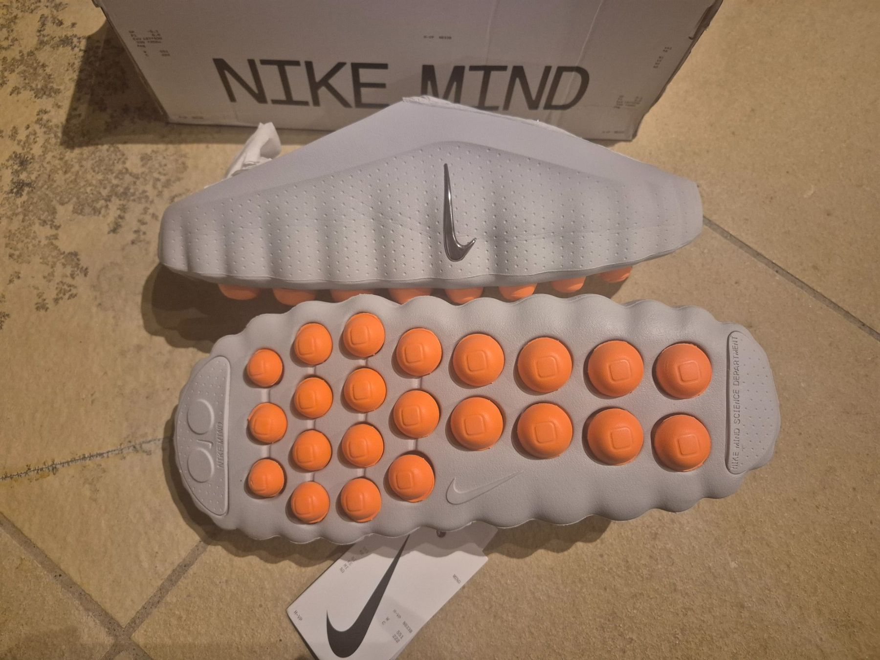 Nike Herrenschuhe: Nike Mind 001 Schuhe, Gr. 45, Neu – Neu und originalverpackt aus Winterthur von lor_5vlb 1