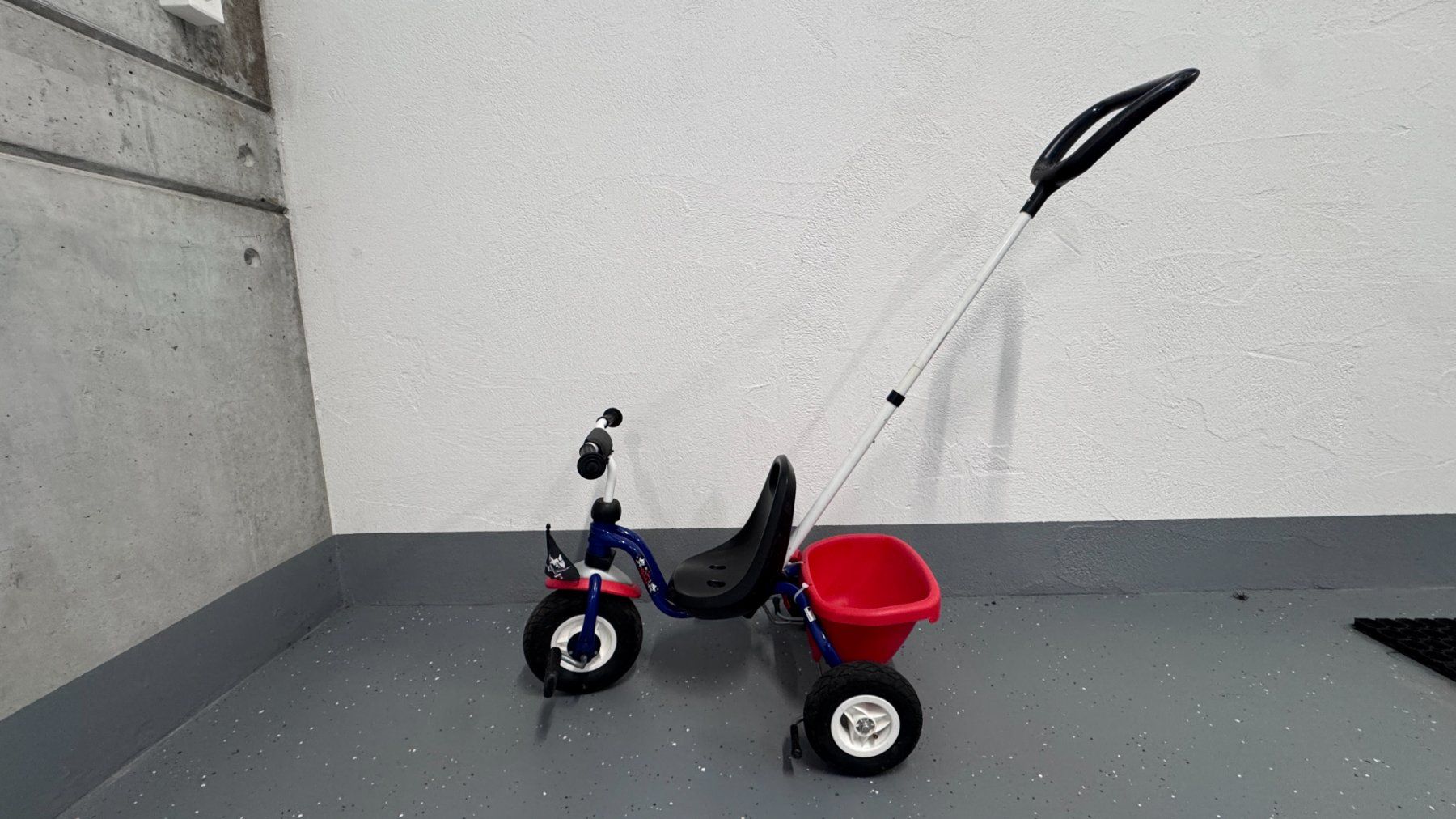 Puky Véhicules pour enfants: Puky Dreirad – D'occasion à Schangnau par Rabbits02 2