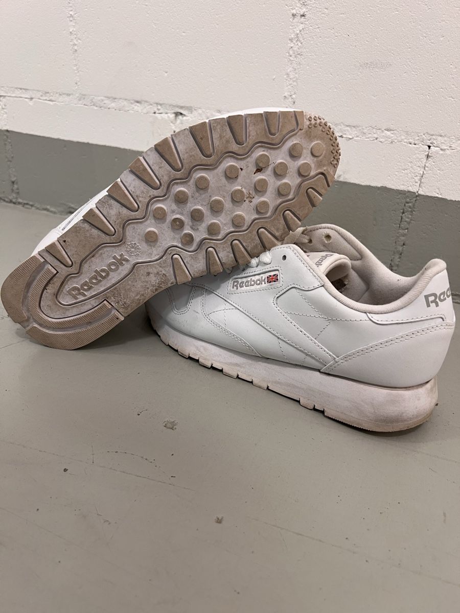 Reebok Scarpe da donna: Sneaker Reebok Leder weiss Gr. 40 – Nuovo (secondo la descrizione) da Winterthur venduto da ChicMarkt 5
