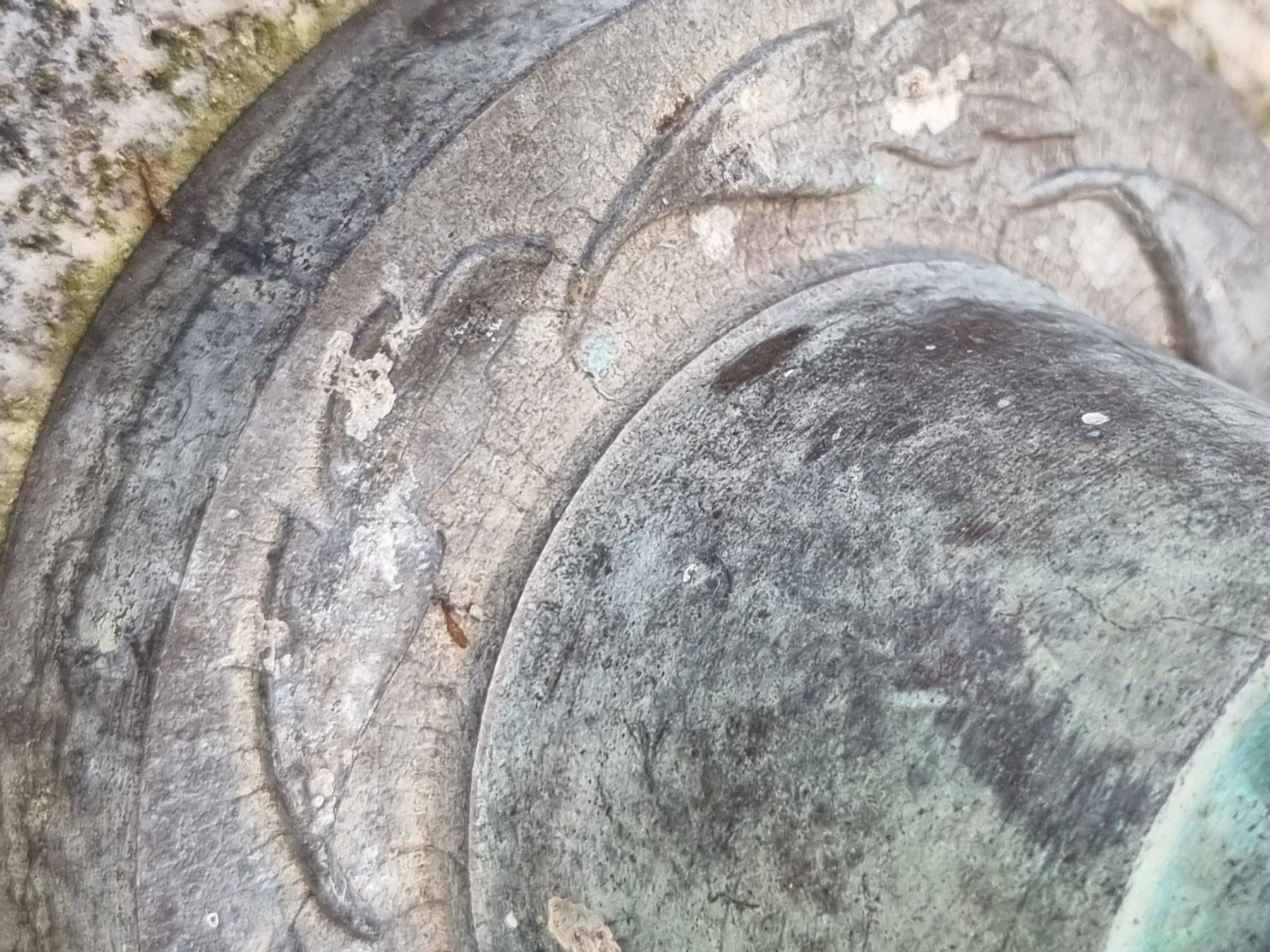 Vasi per fiori: Patinierte Gartenurne im Jugendstil-Stil – Usato da Scharnachtal venduto da devin03 8