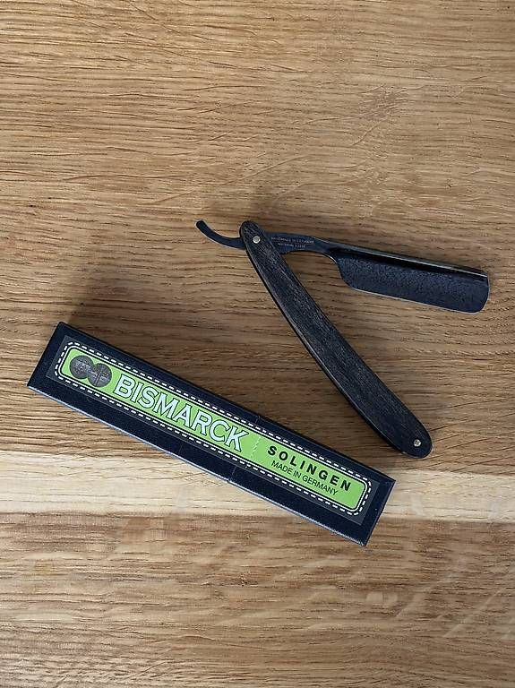 Dovo Rasoi & Lamette da barba: DOVO Bismarck Razor – Usato da Zürich venduto da mat_s8x2 1