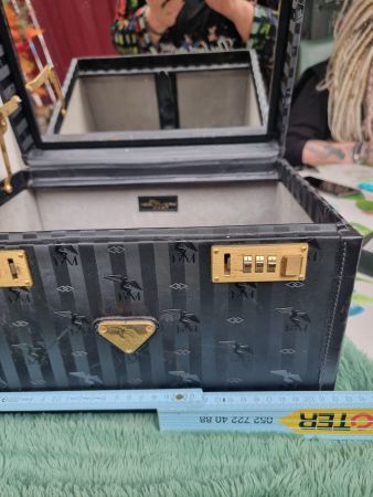 KOSMETIK KOFFER MOLLERUS