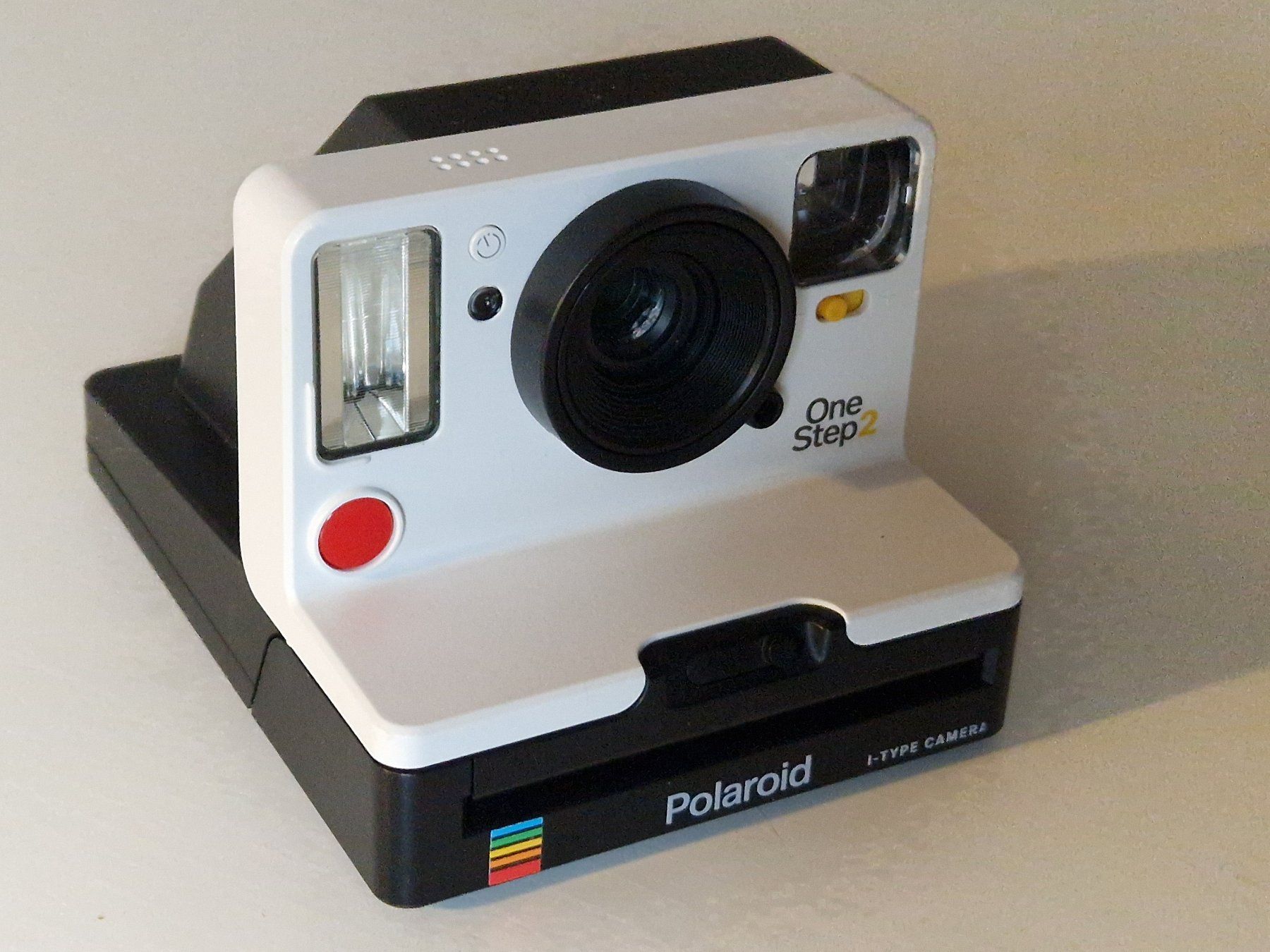 Polaroid Fotocamera: Polaroid One Step 2 (I-TYPE CAMERA) – Usato da Wikon venduto da digital4you