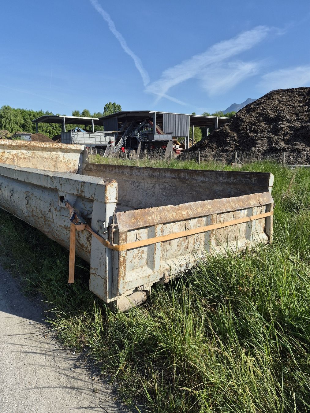 Baucontainer: benne  – Gebraucht aus Val-d'Illiez von did_y6ry 2