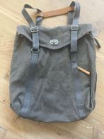 Toller Rucksack von Qwstion in grau