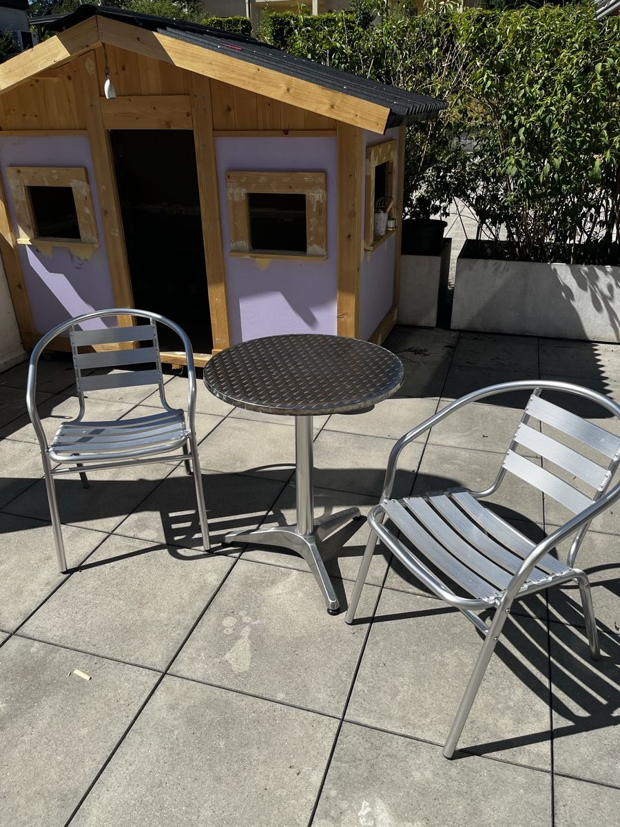 Set de table et chaises: Set bistro aluminium – D'occasion à Bernex par san_rh7s