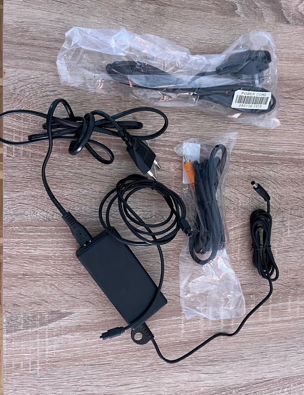 Bose Casse acustiche: Barre de son TV Bose – Usato da Payerne venduto da nic_n7kv 4