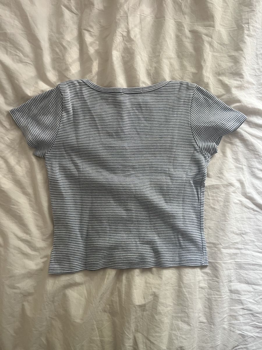 Brandy Melville T-shirt: Haut Brandy Melville à Rayures  – Usato da Biel/Bienne venduto da Car_Schuss 1