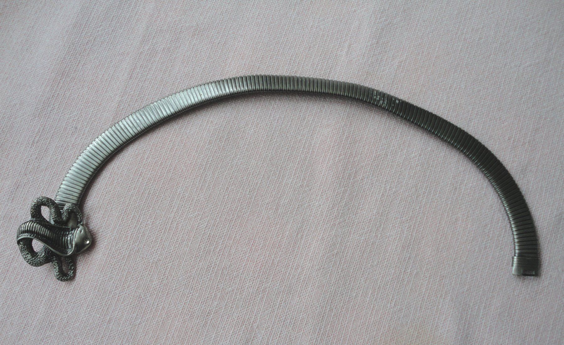 Catenine: Halskette aus Metall "Kobra" – Usato da zürich venduto da parts5060 2