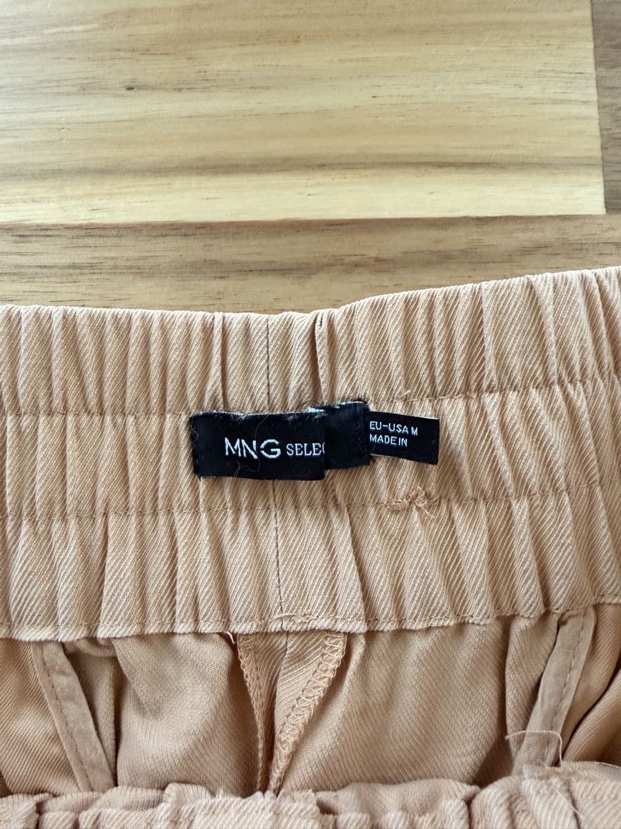 Mango Pantaloni: Neue Mango Stoffhose, Grösse M – Nuovo (secondo la descrizione) da Muolen venduto da ginmelz 1