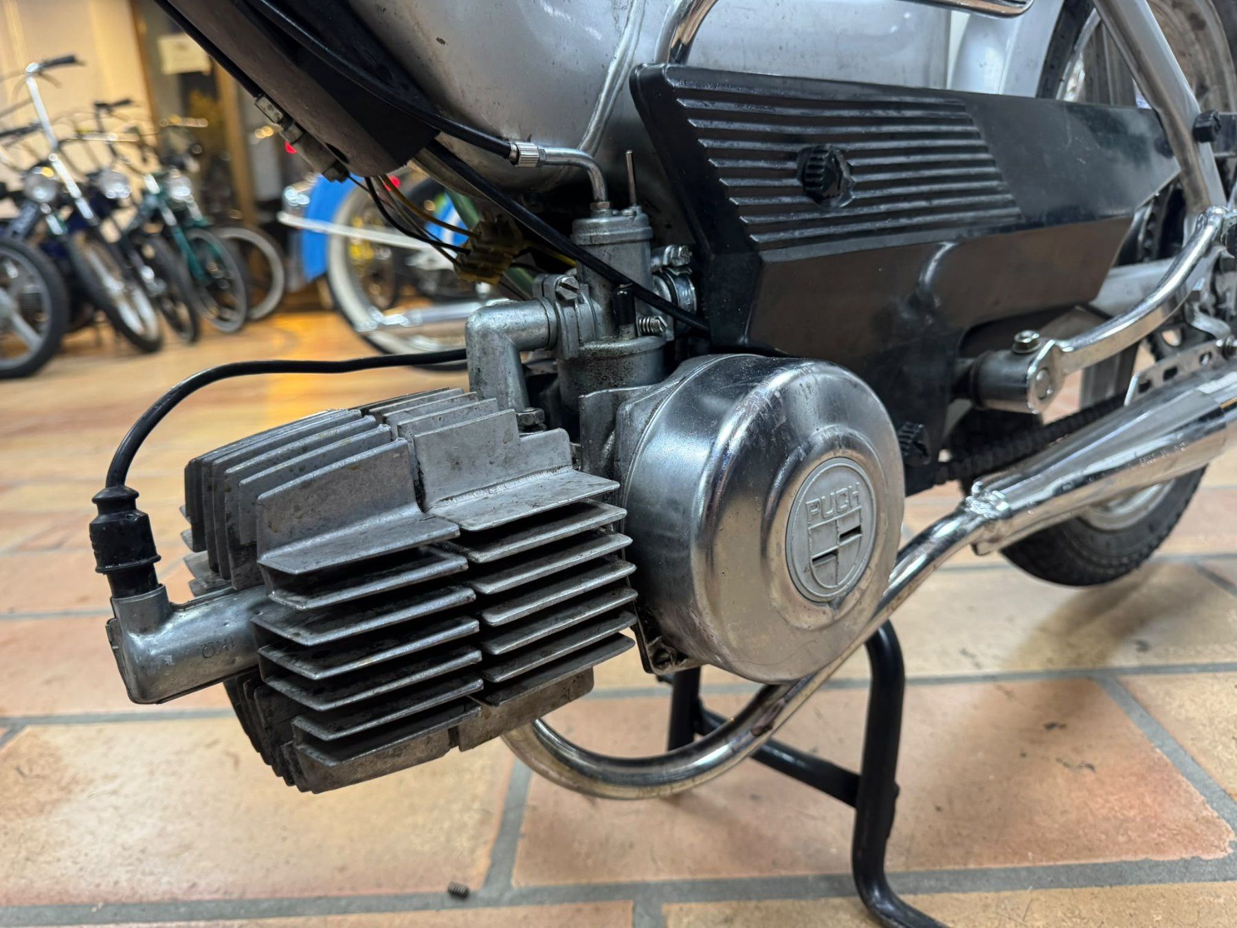Puch Ciclomotori: Puch Maxi N mit Ausweis – Usato da Schmerikon venduto da Mofaparts 4