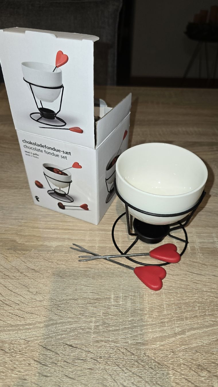 Elettrodomestici da cucina: Schokoladenfondue-Set mit Herz-Gabeln – Nuovo (secondo la descrizione) da Rheinfelden venduto da Bieri92 2