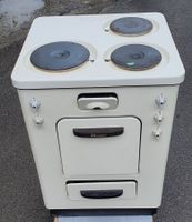 antiker Elektroherd mit 3 Gusspl. 50-er J