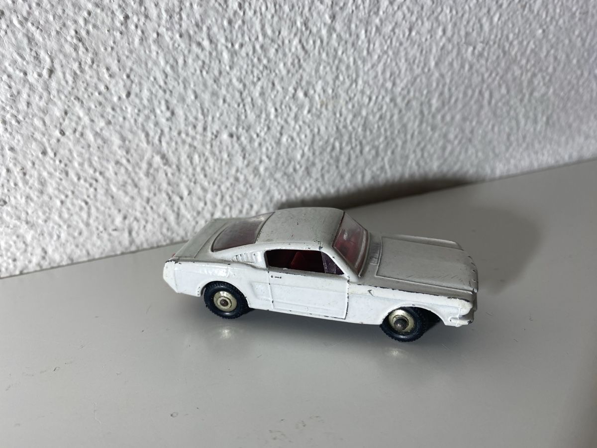 Lesney Modellini d'auto: Lesney mustang – Usato da Winterthur venduto da ben_9vxx