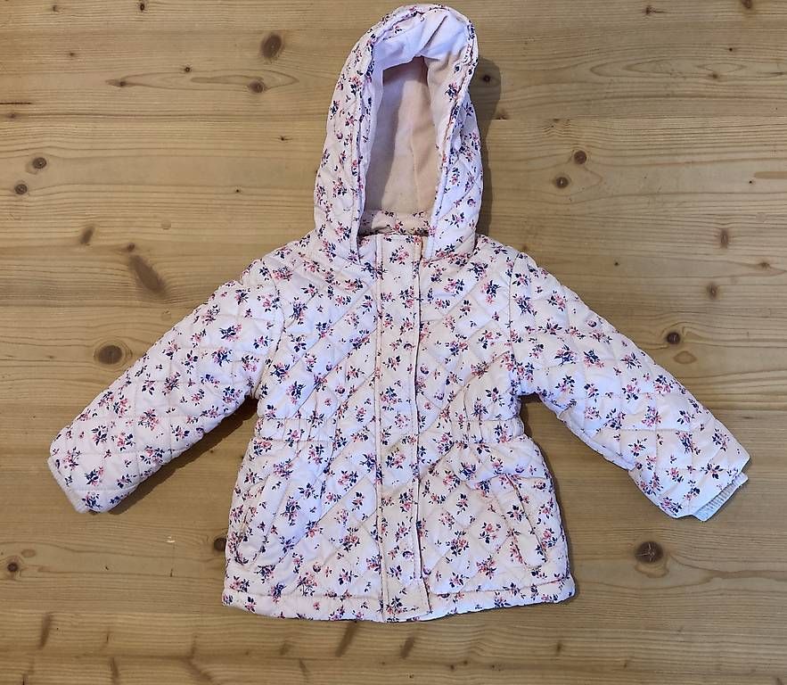 Vestes & Manteaux: Winterjacke Gr.92 – D'occasion à Brunnadern par Bumlebee