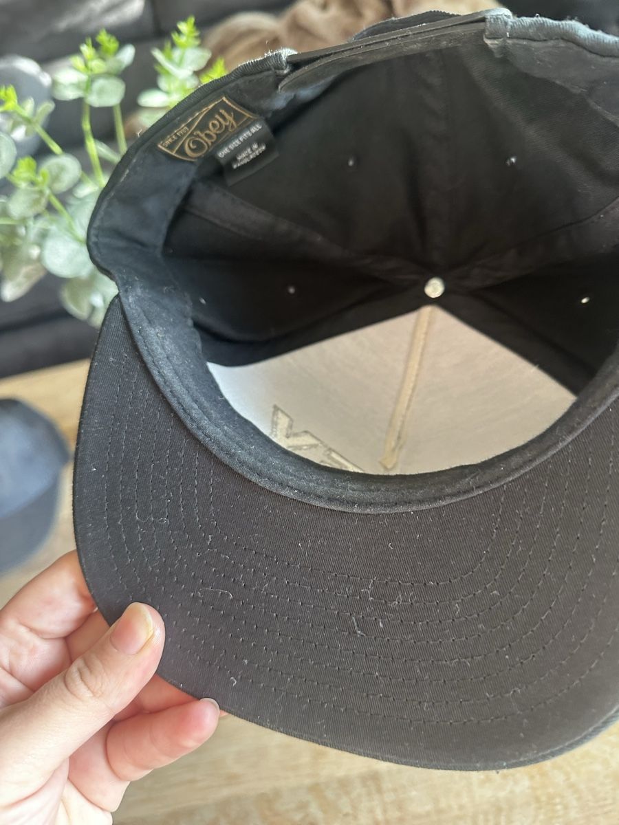 Obey Chapeaux, bonnets & casquettes: Cap Paket 4x Volcom Independent Obey Snapback – D'occasion à Winterthur par whatdreamz 3