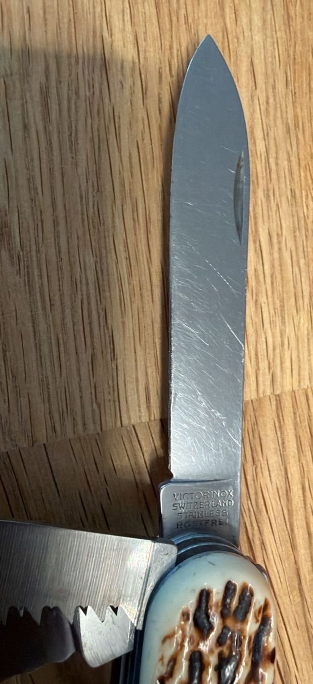 Victorinox Taschenmesser: VICTORINOX TASCHENMESSER – Gebraucht aus Zürich von Frei-Occasionen 4