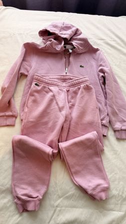 Lacoste rose tailles 12 ans et 10 ans