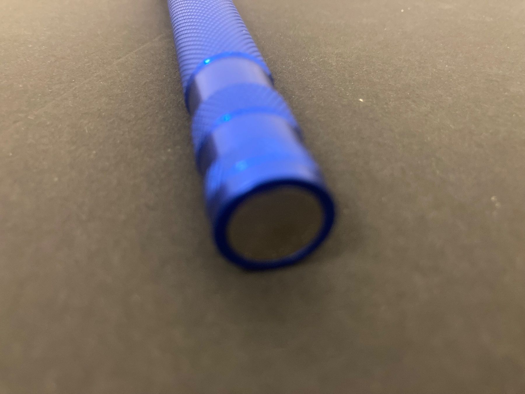 Lampade: LED Taschenlampe, blau, ca. 17 cm lang, magnetisch – Nuovo e nell'imballaggio originale da Neuenhof venduto da jorogo 7