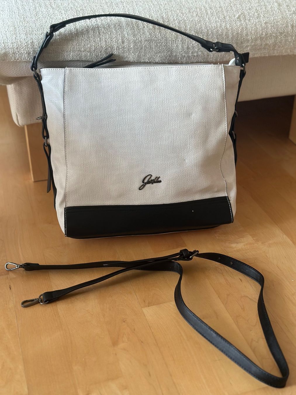 Taschen für Damen: Grosse Handtasche schwarz/weiss – Gebraucht aus Rothenburg von wer_g9fd 1