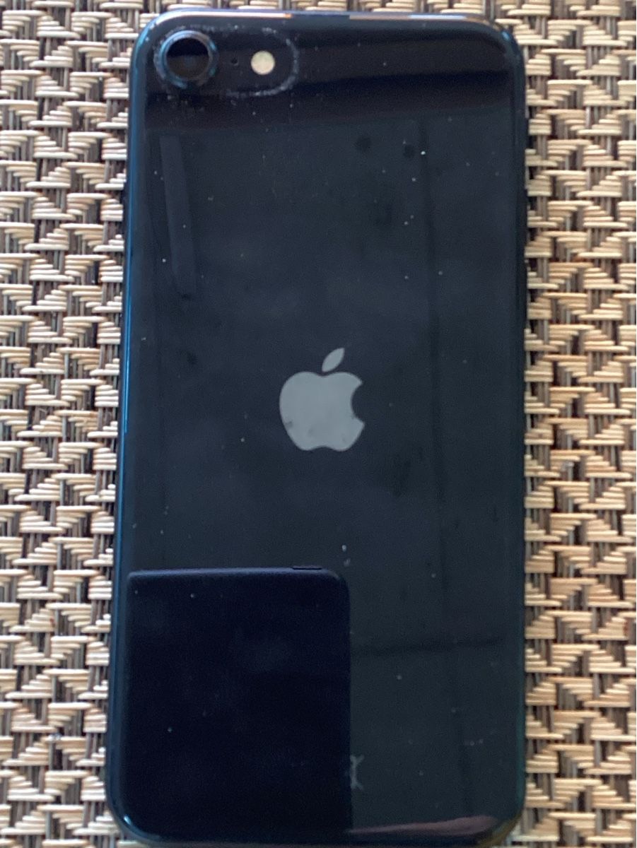 Apple Handys / Smartphones: iPhone SE 2nd Edition, 128GB, schwarz – Gebraucht aus Herdern von Pete69 2