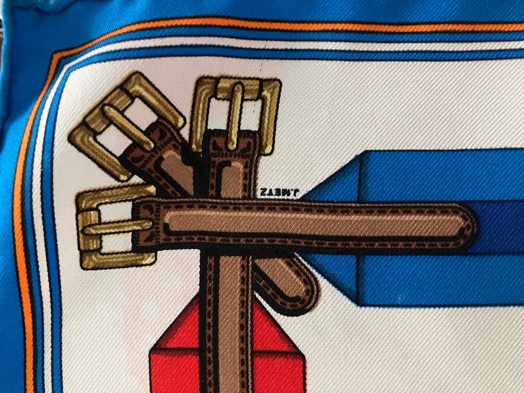 Hermès Foulard & Sciarpe: Hermes scarf 42x42 cm – Difettoso da Windisch venduto da Lyudmila01 1