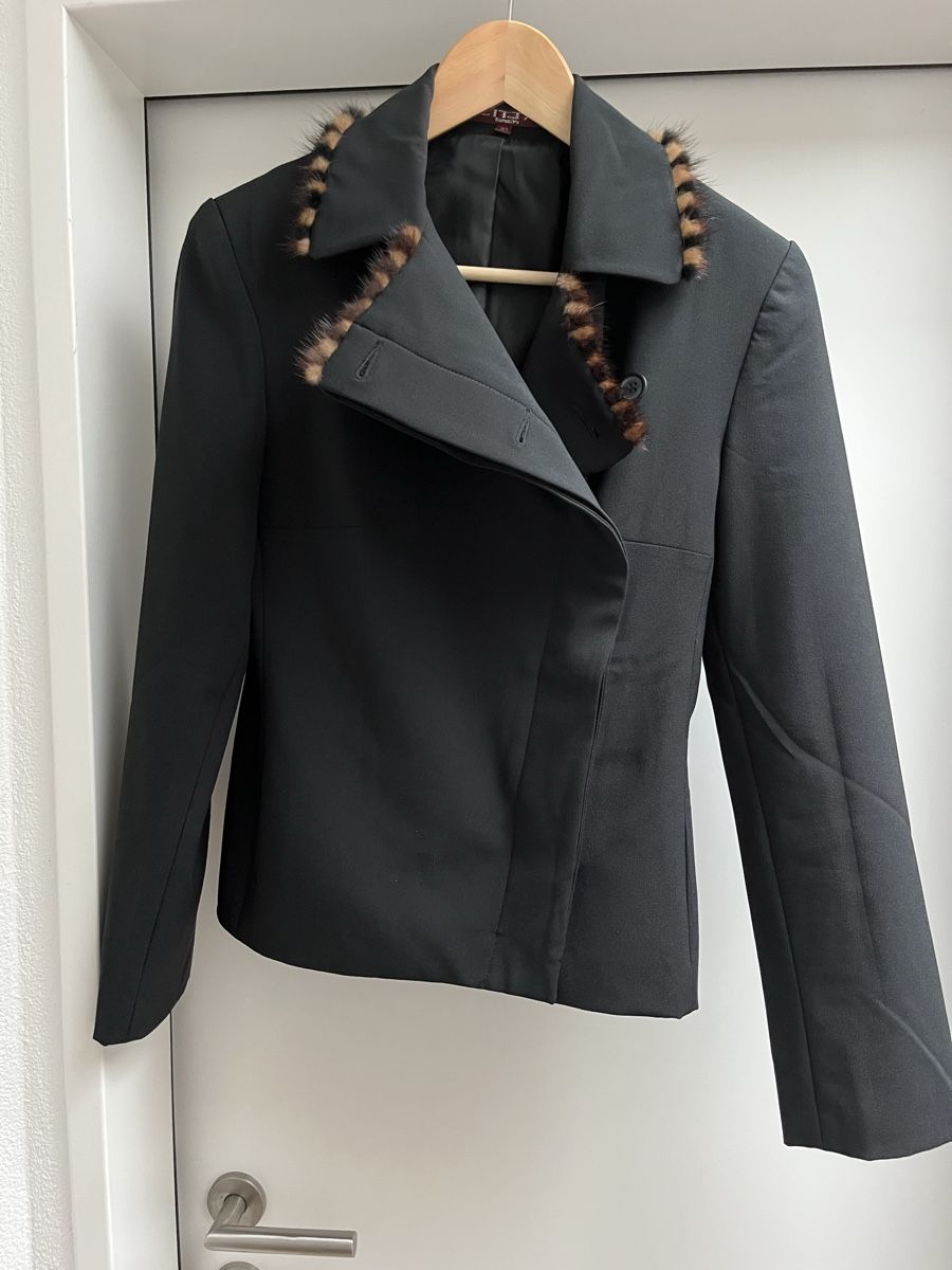Giacche: Blazer mit Nerz – Usato da Jona venduto da Nipponsun 2
