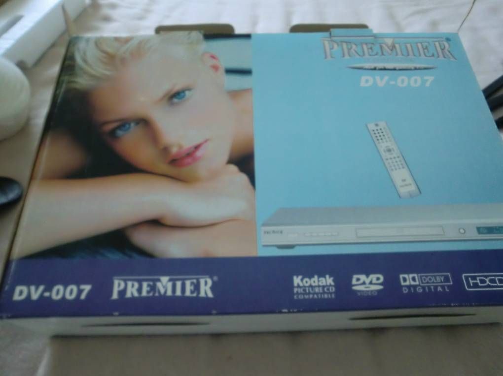 Sistemi audio & multimediali: DVD-Player neu – Usato da Giswil venduto da Wiskiy95