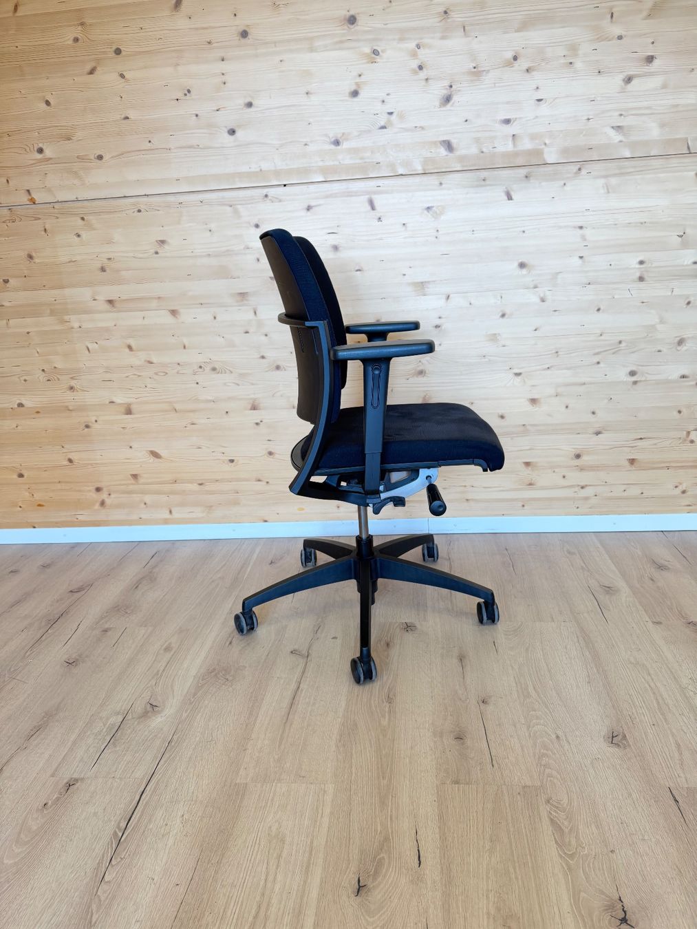 Sitag Sedie: Bürostuhl, Sitag ab 1.- – Usato da Grenchen venduto da Design-Outlet 4