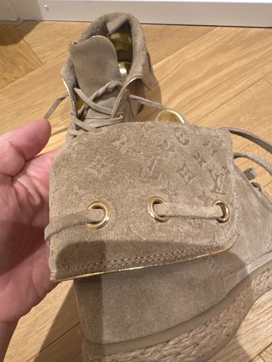 Louis Vuitton Scarpe da donna: Louis Vuitton Wildleder Schuhe - Grösse 36- Beige – Usato da Schwyz venduto da ann_5w8m 6