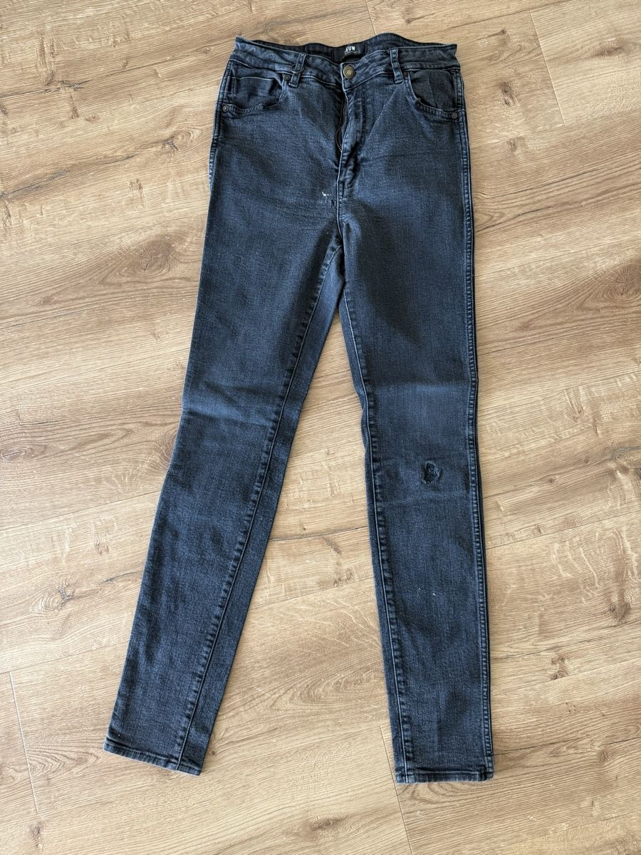 Jeans: NEUW Jeans, Grösse 29/34, dunkelgrau – Usato da Olten venduto da smashbox