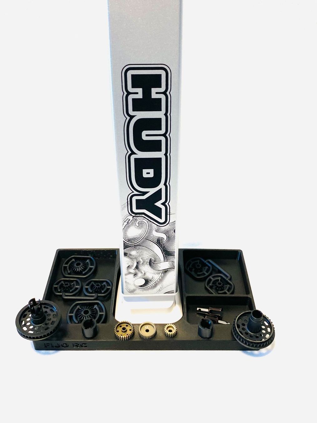 Modellismo RC: SUPPORT LAMPE HUDY ET BAC A PIÈCES – Nuovo (secondo la descrizione) da Yverdon-les-Bains venduto da Fijo-rc