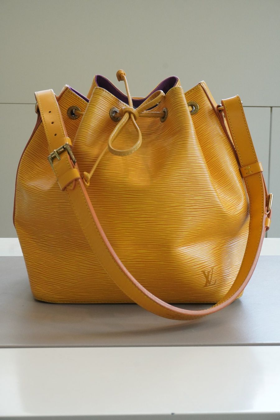 Louis Vuitton Borse da donna: Louis Vuitton Noé – Usato da Genève venduto da Harold-W