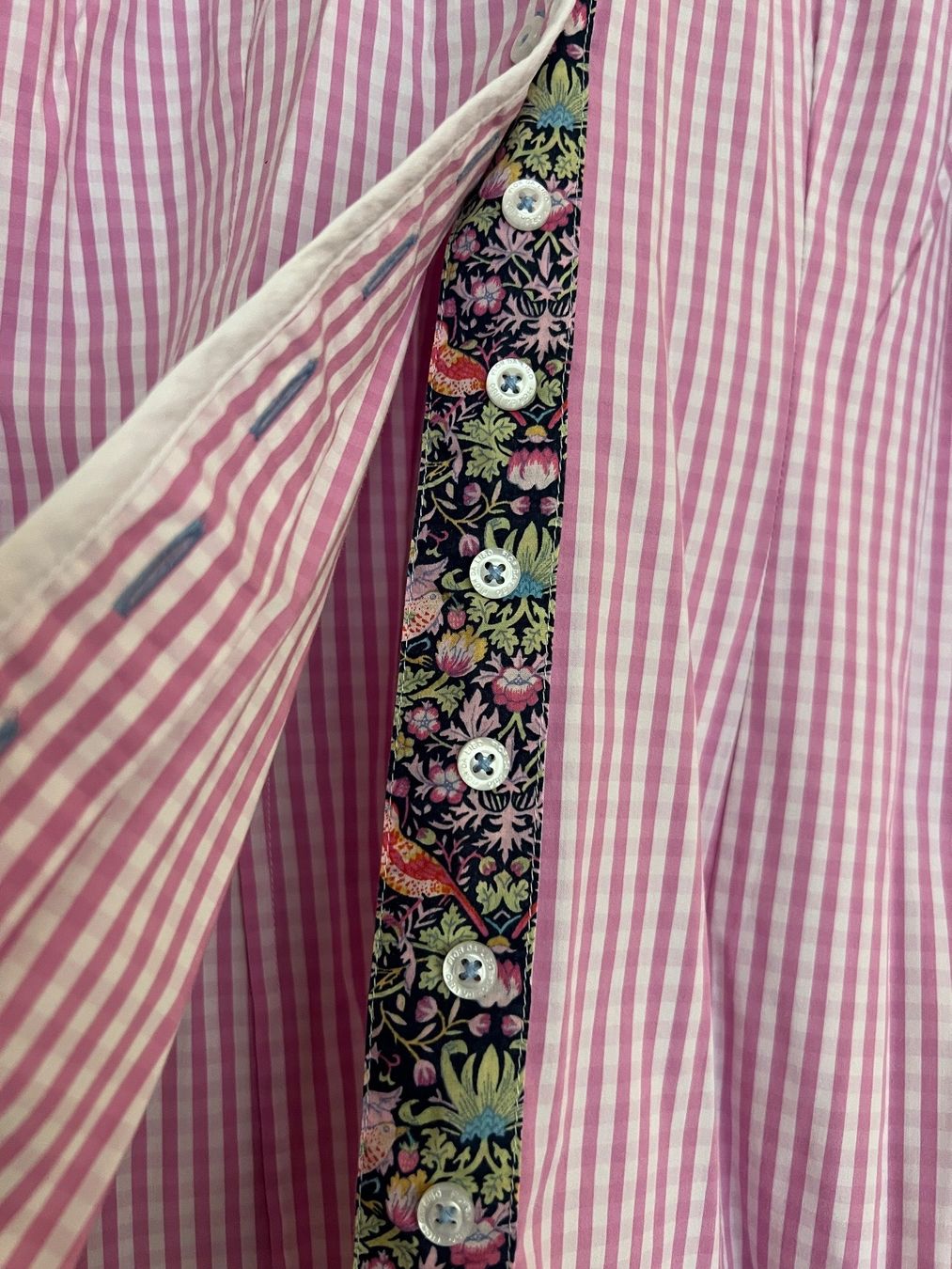 Blusen: Elegante Damenbluse rosa Gr. 36 Mustermix – Gebraucht aus Oberglatt ZH von lar_2nv2 1